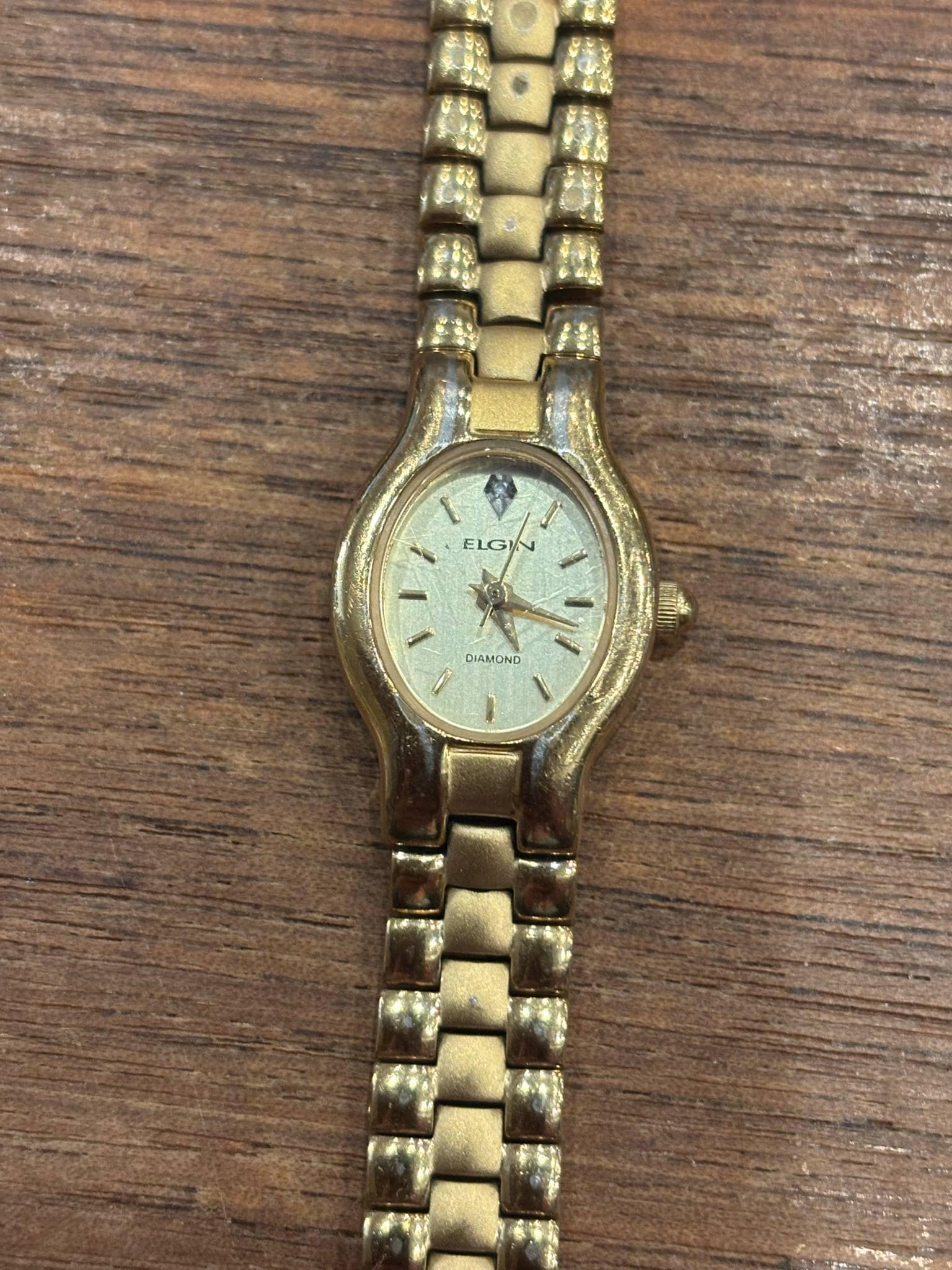 Elgin Diamond Accent Quartz Wristwatch Gold Oval Dress Analog with Box Sold out ❌ Vintage ladies main image 4