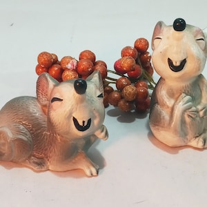 Adorable anthropomorphic salt and pepper shakers, Japan, ceramic