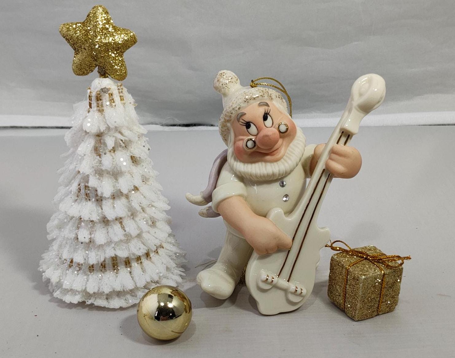 Lenox Disney Doc Ornament, Snow White Dwarf With Guitar, Porcelain
