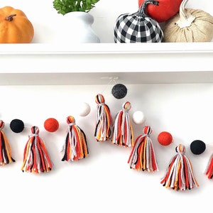 Felt Ball Pom Pom Garland, Tassel Garland, Halloween, Fall, Decor, Fall Mantle, Halloween Party Decor, Fall Mantel, Orange and Black, Spooky