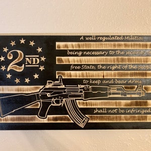 2.Änderungs-Gewehr Rustikale amerikanische Flagge. Benutzerdefinierte geschnitzt, High Detail perfektes Geschenk! AK-47