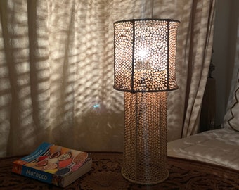 Moroccan Raffia Woven Table Light, Naturel Moroccan Raffia Table Lamp Shade, Raffia Table Lamp Shade.