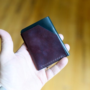 Cartera antideslizante para tarjetas, Horween Shell Cordovan negro y color 8, hecha a mano