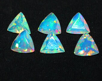 FOR ONE Welo opal calibrated size Opal Cabochon Trillion AAA quality Multi Fire Opal Loose Gemstone 6mm Ethiopian Opal Trillion Cabochon