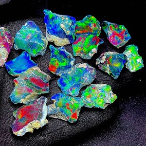 Opal Rough,Ethiopian Opal Rough, Welo Fire Opal Rough, Black Opal Rough Natural Black Opal,Raw Black Opal,Natural Gemstone, 25-15 MM Opal,