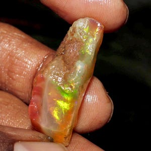 Opal Rough Gemstone, Natural Crystal Opal Rough,Welo Fire Opal,Flashy Fire, Specimens Ethiopian Opal Raw, Oil Opal Rough, 32.80 CTS