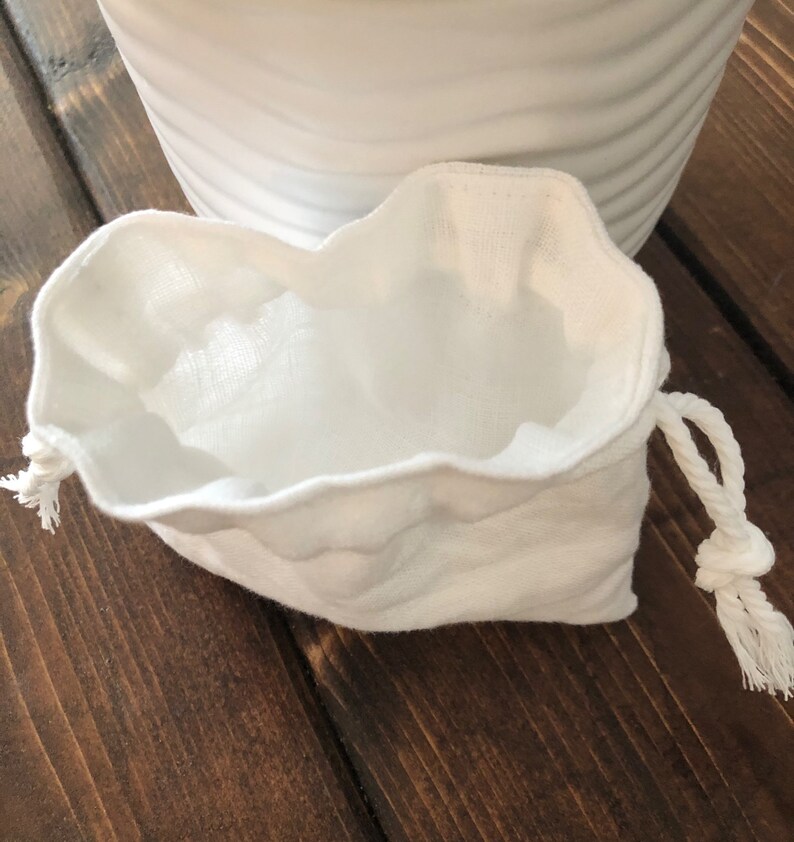 Small Linen Drawstring Bag / Linen Jewelry Bag / Jewelry Bag / Jewelry Pouch / Linen Drawstring