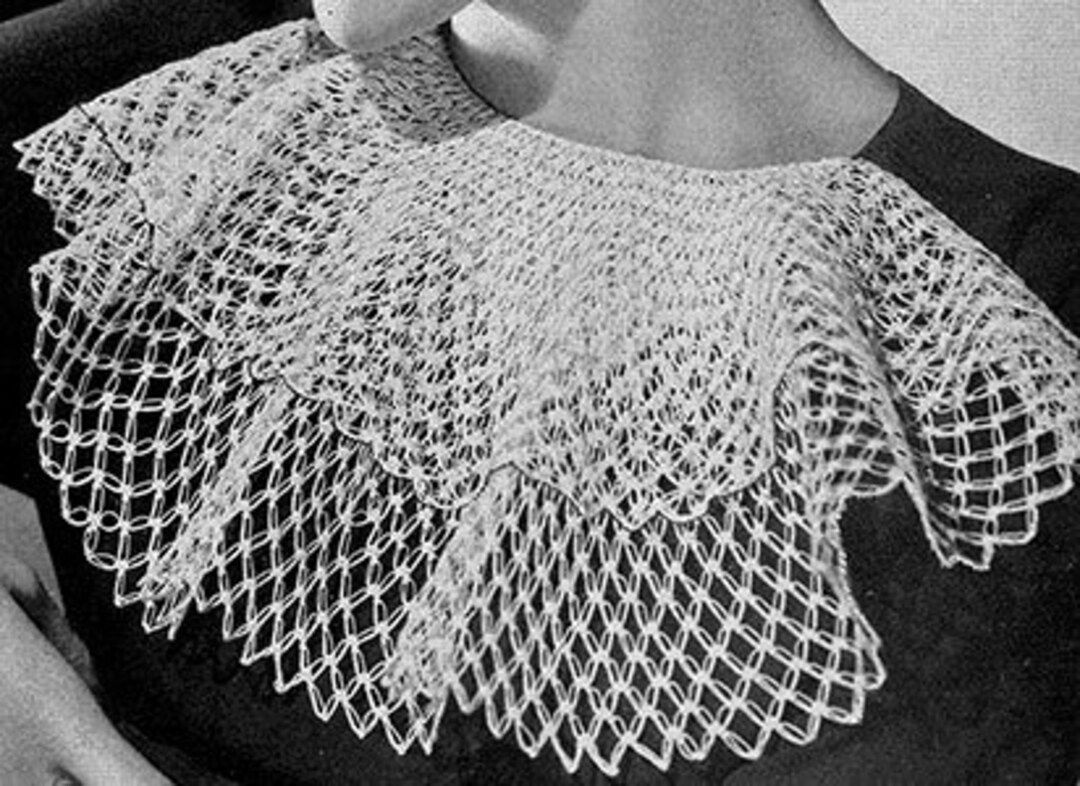 Vintage Crochet Lady Jabot in Knot Stitch Pattern. Size One. Etsy