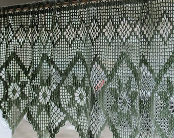 Rideau de fenêtre en forme d'étoile nordique au crochet avec motif de cantonnière