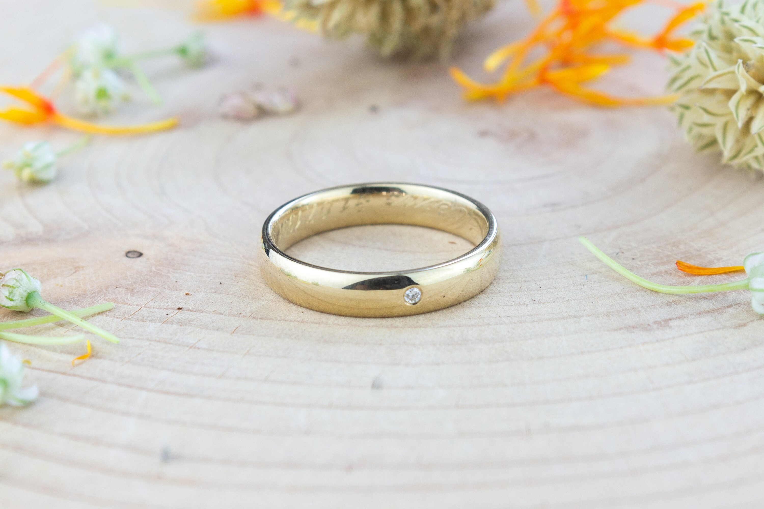 buy-wedding-rings-wedding-rings-yellow-gold-333-1-ring-online-in-india