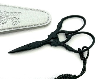 Orné black Scissors - black embroidery scissors - embroidery tools - Thread Snips - goth scissors - Ornate scissors - Halloween