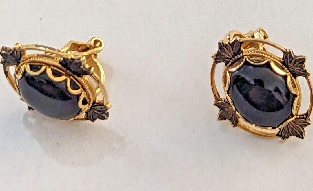 Tiny Vintage Stye Black Gold Tone Clip on Earrings Classic - Etsy