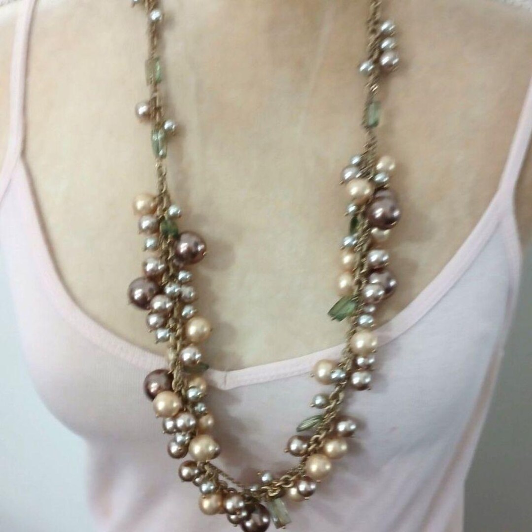 Talbots Neckless Talbots Gold Tone Necklace With Pink Taupe and Cream Faux Pearl ...