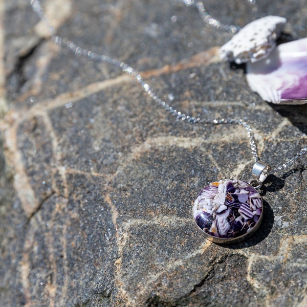 Quahog Shell Necklace. Sterling Silver. Beach Jewelry. Ocean Jewelry. Shell Jewelry. Wampum Necklace. Purple Necklace. Round Pendant