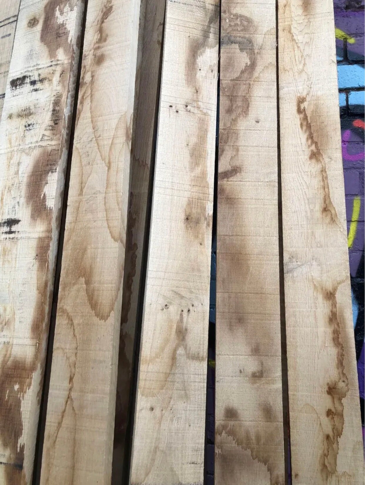 thumbnail image 2 of Kiln Dried American White Oak Boards – 27mm Thick, Rough Sawn, Various Lengths (500-2450mm) 2 of 4