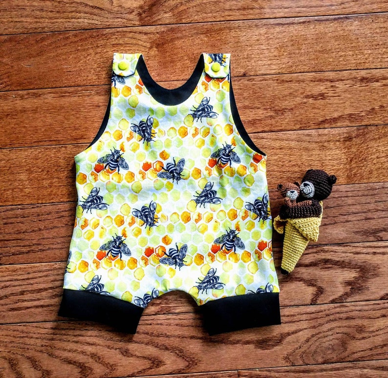 Bees /& Honeycomb Shortie Romper