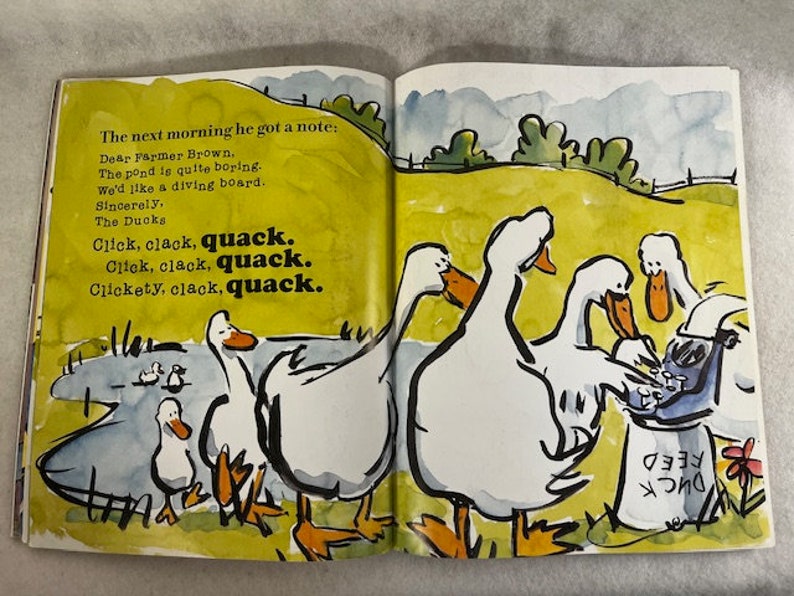 2000 Click, Clack, Moo Cows That Type read a long/CD by Doreen Cronin & Betsy Lewin, Randy Travis image 8