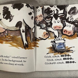 2000 Click, Clack, Moo Cows That Type read a long/CD by Doreen Cronin & Betsy Lewin, Randy Travis image 5
