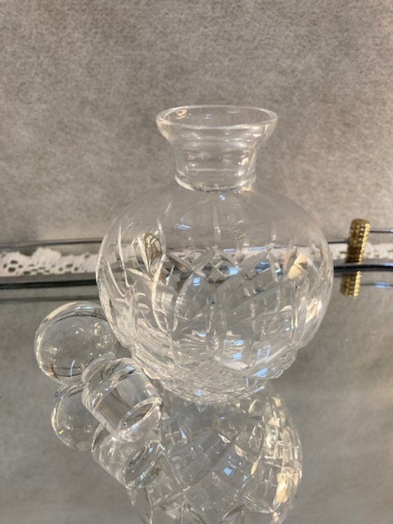 Bohemia Lead Crystal Perfume Bottle with ball round short dauber