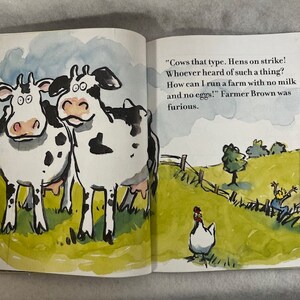 2000 Click, Clack, Moo Cows That Type read a long/CD by Doreen Cronin & Betsy Lewin, Randy Travis image 6