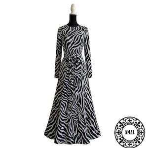 AMAL Maxi Dress. xs-5xl. USA. Model 16.2