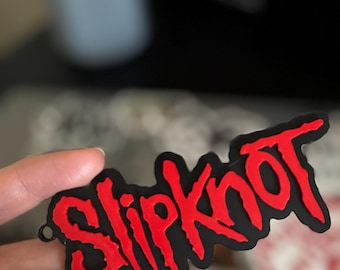 Slipknot Inspired Keychain – Gothic Metal Key Accessory for Backpack or Keys