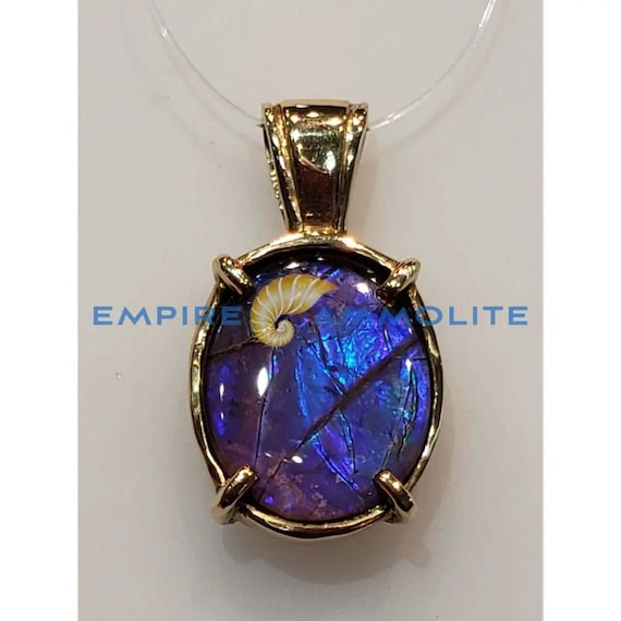 Ammolite Pendant with a Oval Gemstone Pn: E10542