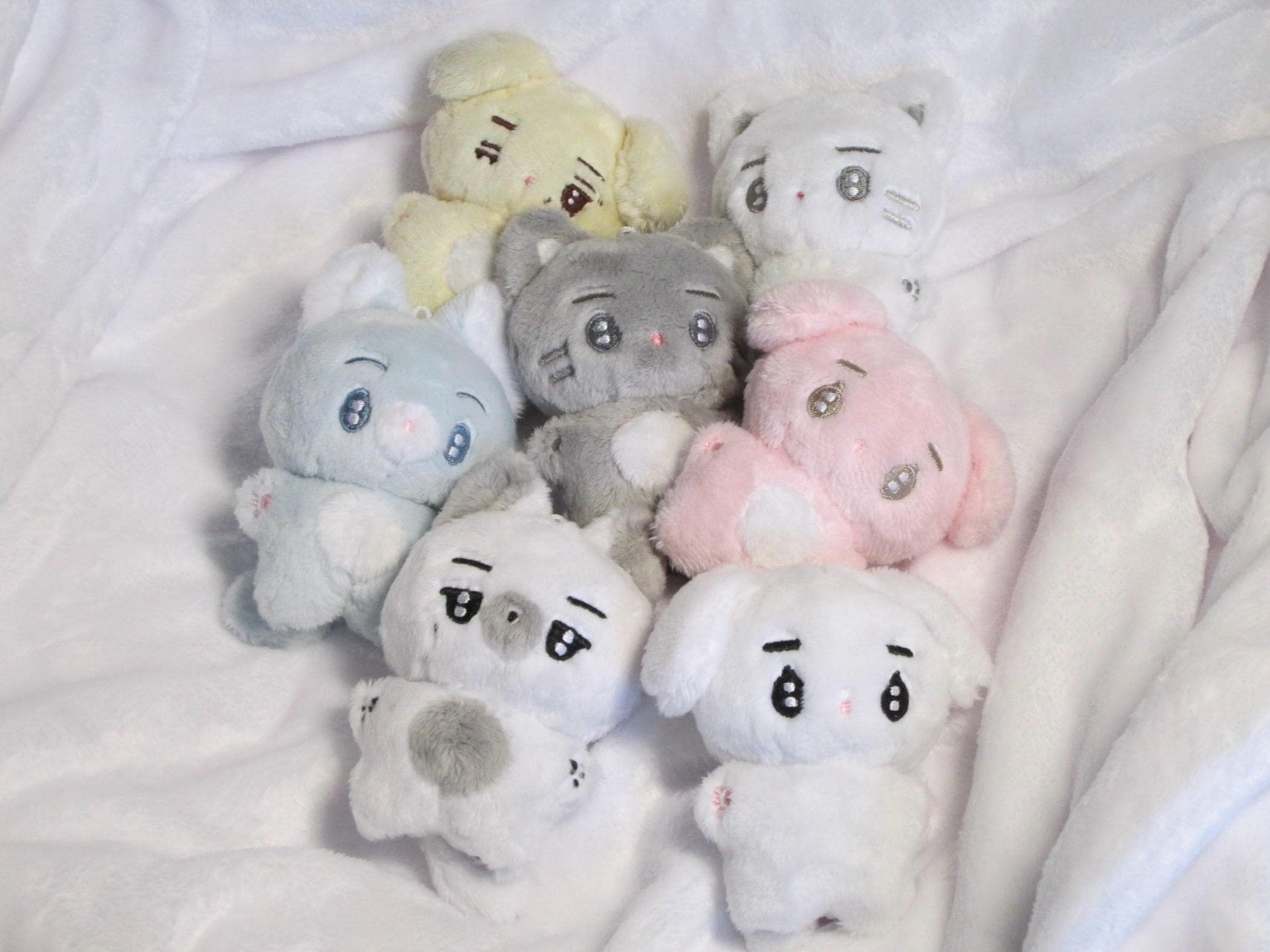 TXT Hyueningkai グッズ まとめ売り Huening Kai - Etsy