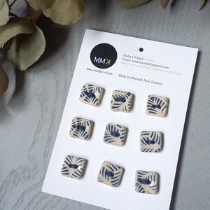 NEW: 1.5cm Ceramic Buttons S Blue Leaf