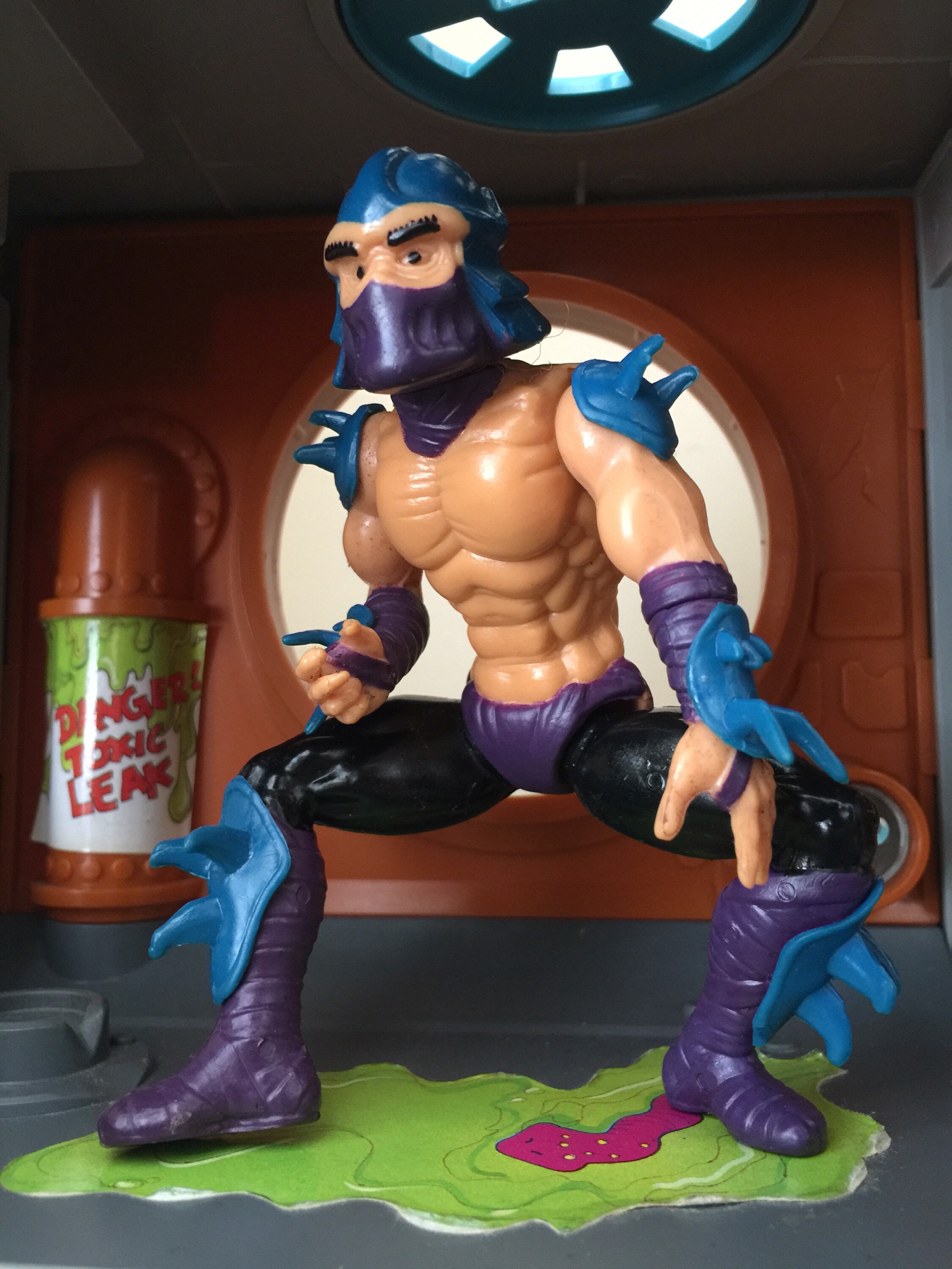 Action Figure Review: The Shredder from Ninja Turtles by Playmates