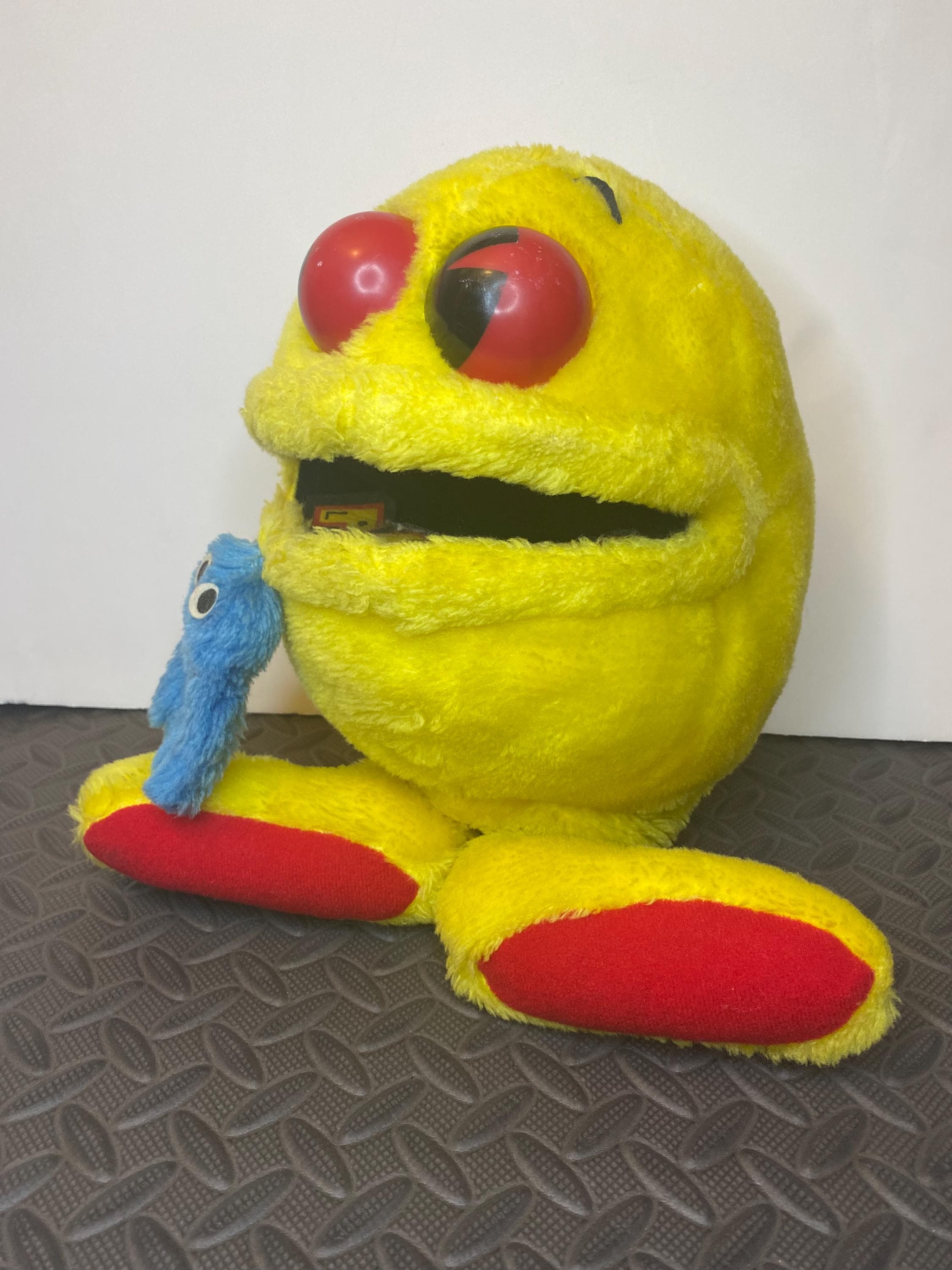 Pac-man Puppet Vintage 1982 Commonwealth Toy Novelty Co. - Etsy