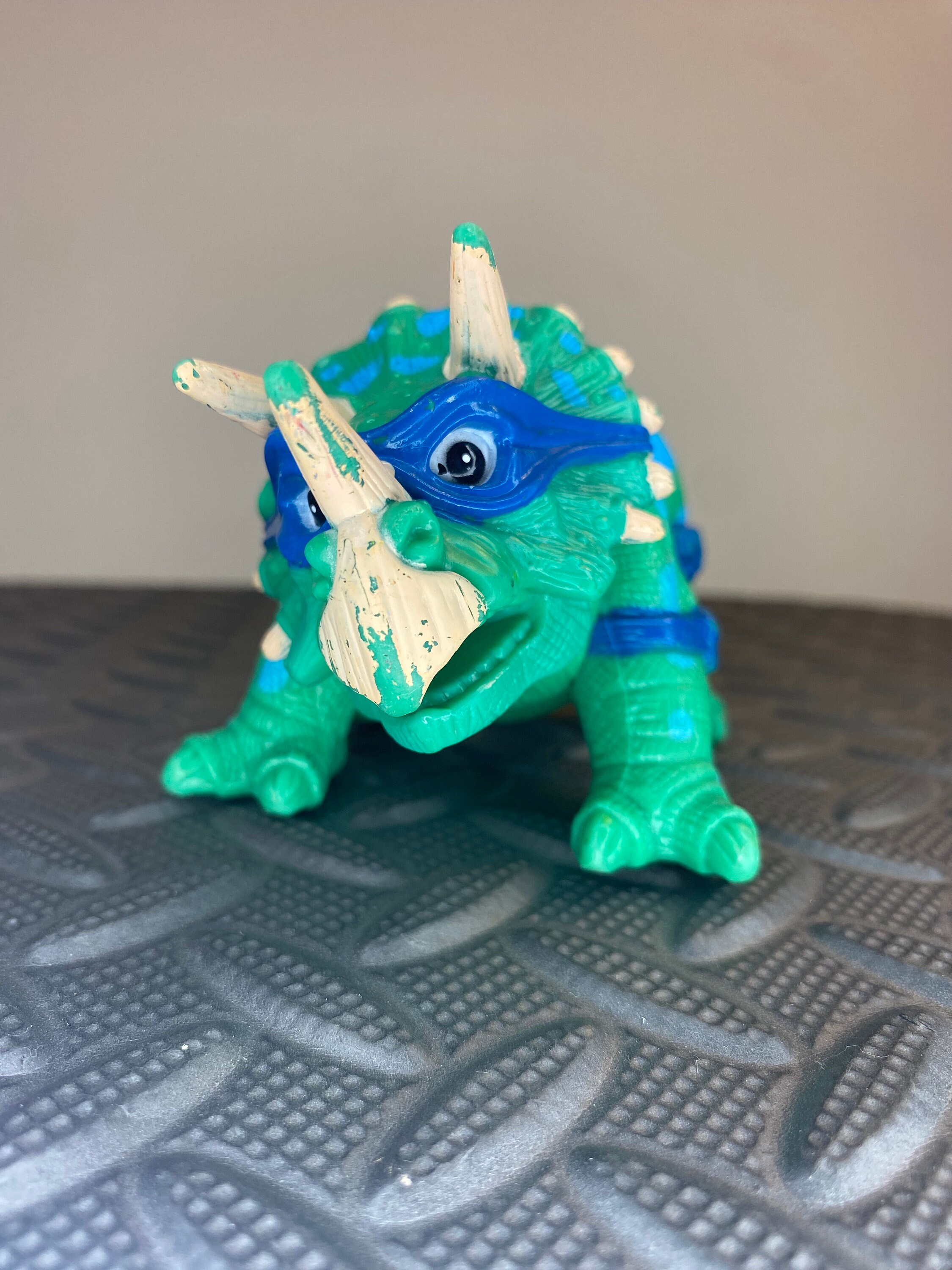 Figurine Tortues Ninja TMNT Playmates 1992 - Leo's Dingy Dino, Occasion Vintage
