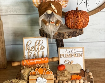 Baker's Gnome, Pumpkin Pie, Fall, baking,  Kitchen tomte, neutral decor