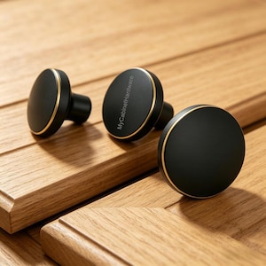 Runde Knäufe aus massivem Messing: Schwarze, moderne Möbelbeschläge