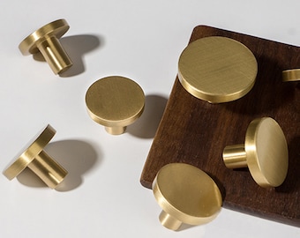 Round Brushed Brass Kitchen Cabinet Knobs And Pulls Gold Furniture Drawer Cupboard Door Pull Handles Single Hole
