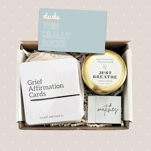 Coffret cadeau vraiment nul avec des cartes d'affirmation de deuil et une bougie de condoléances pour deuil pour elle et lui