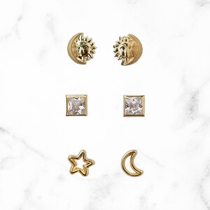 Set di orecchini piccoli di sole, luna e stella, schienale a vite in oro massiccio 10K. Set di gioielli celesti minimali e delicati per le donne