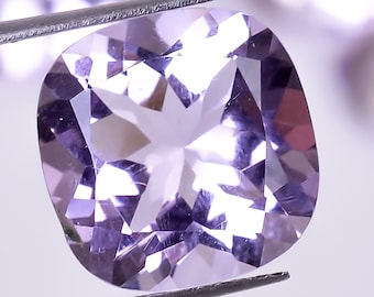 Natural Rose de France Amethyst Gemstone: 12mm Cushion Cut