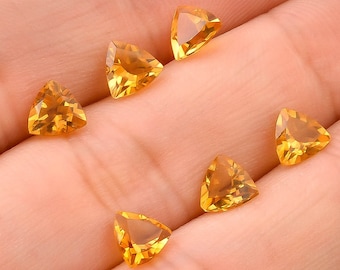 Trillion Cut Citrine Quartz: 6x6mm Loose Gemstone