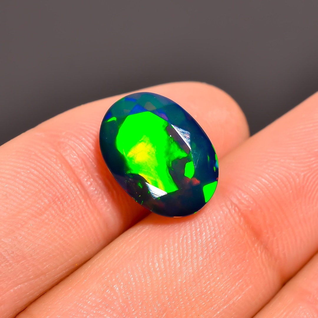 Ethiopian Green Fire Opal Oval Brilliant Cut Loose Gemstone (14.5X10