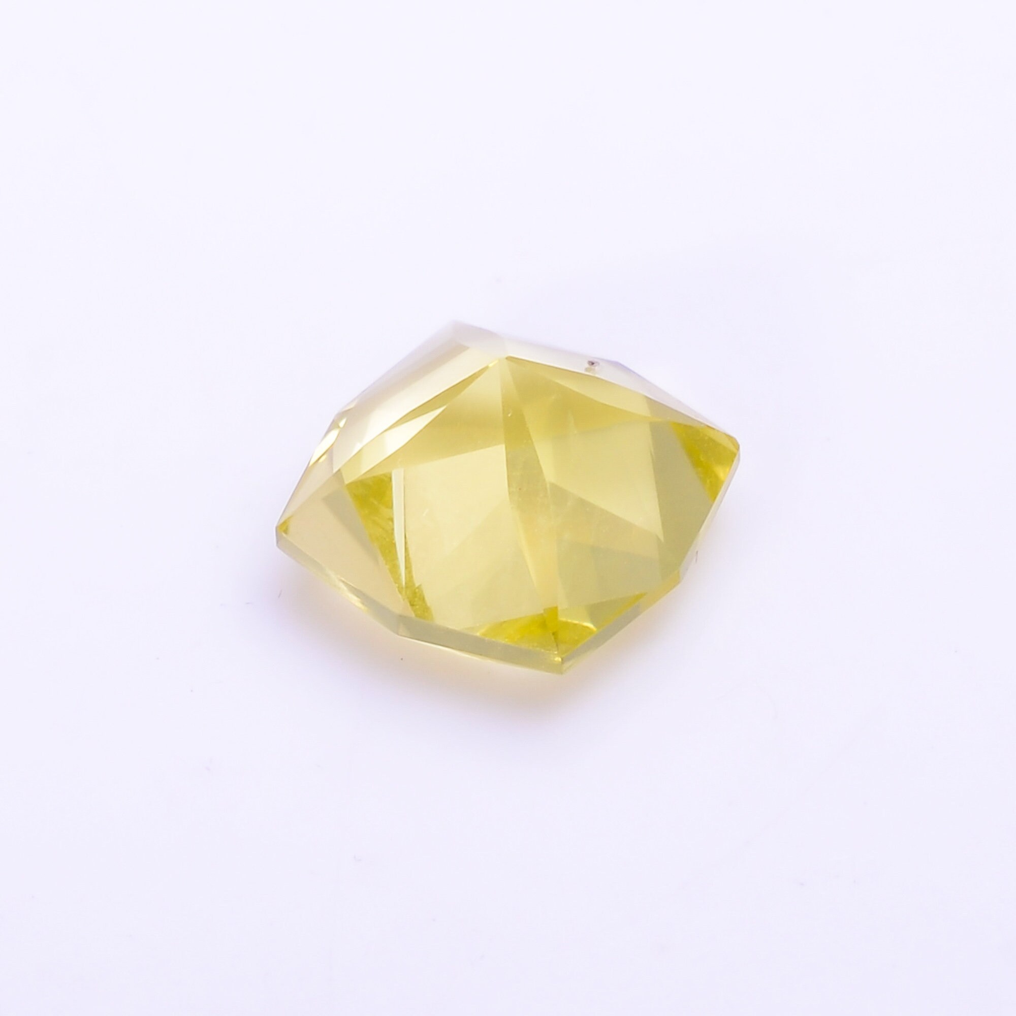 天然レモンクォーツルース宝石：アンティーククッションカット（7X7X4