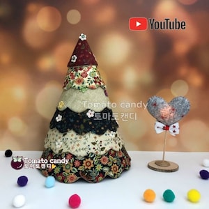 Nr. 155 stoffen kerstboom met 6 niveaus.  Direct pdf-patroon downloaden. Handnaaien. Alleen patroon, geen schriftelijke instructies, YouTube-tutorial.