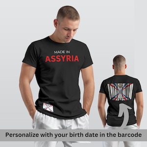 Assyriens streckkods-T-shirt personlig, anpassad födelsedatumsflagga-T-shirt, assyrisk stolthet-T-shirt, Mesopotamien-gåva, forntida arv, stolthet-gåva