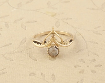 Rainbow Moonstone Ring, Gold Crown Ring, Moonstone silver ring, Moonstone Rings, Handmade Moonstone ring, Moonstone Ring, Statement Ring,