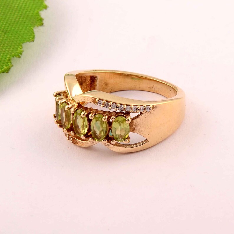 Brass ring,Peridot Ring,multi-stone Ring,mother gift,Womens Rings,vintage rings,chunky Ring,bridesmaid Gift,engagement ring-gift for her