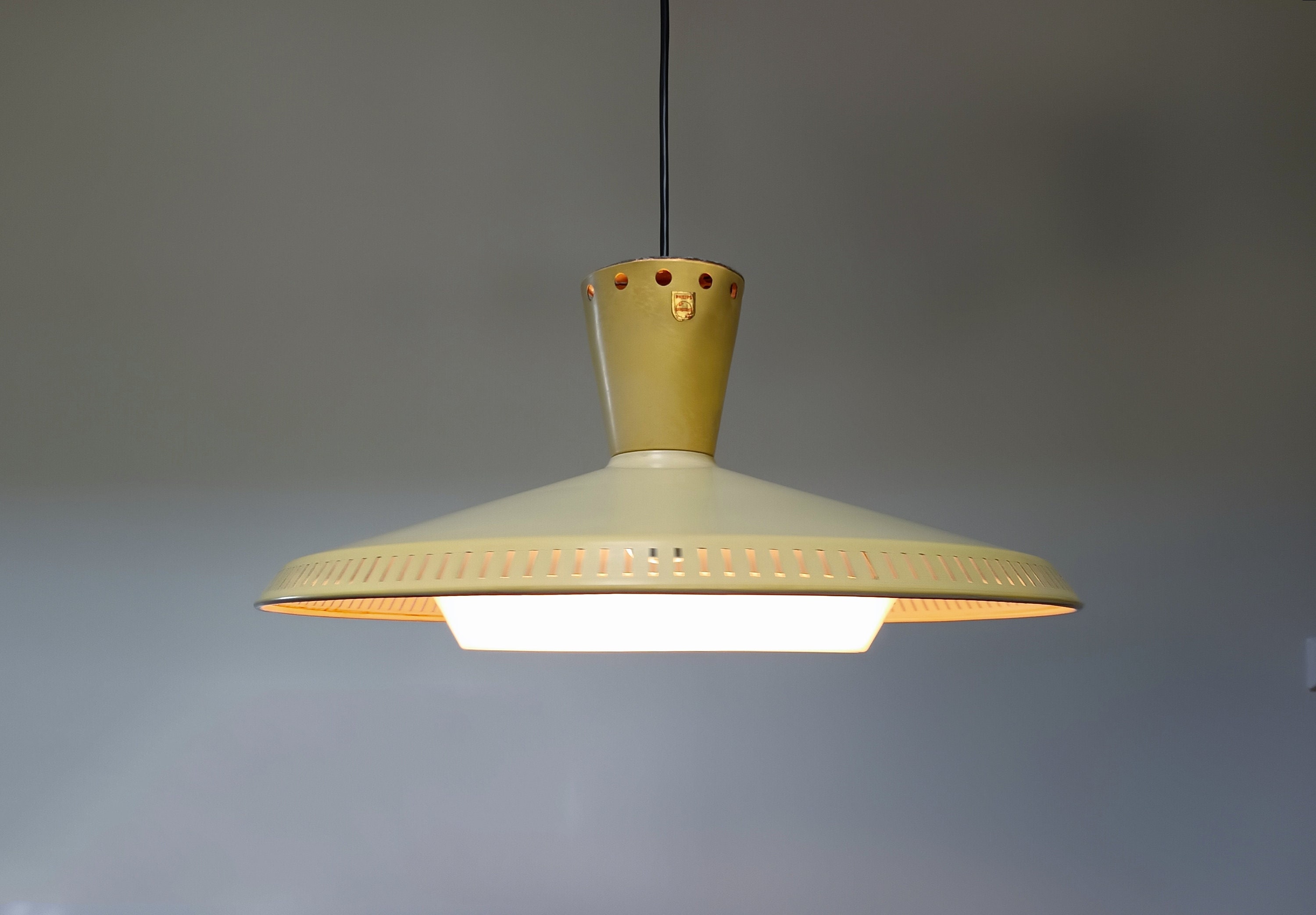 Louis Kalff - Philips - NB92 industrial light- 1950s dutch design