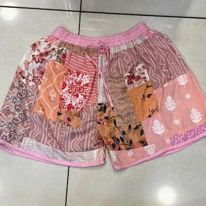 Handgjorda shorts i viskos: Boho hippie-resekläder