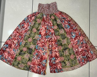 Pantalones Palazzo de Seda con Patchwork Hechos a Mano: Pantalones Florales de Pierna Ancha