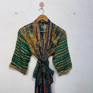 Korte kimonojurk strandkleding dames, stijlvolle, aantrekkelijke handgeverfde kimonojurk bruidsmeisje, boho hippie comfortabele bikny cover-up.