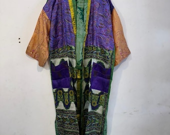 Kimono de seda hecho a mano - Vestido bohemio de patchwork floral para mujer - Bata de baño estilo kimono de verano para dama de honor -